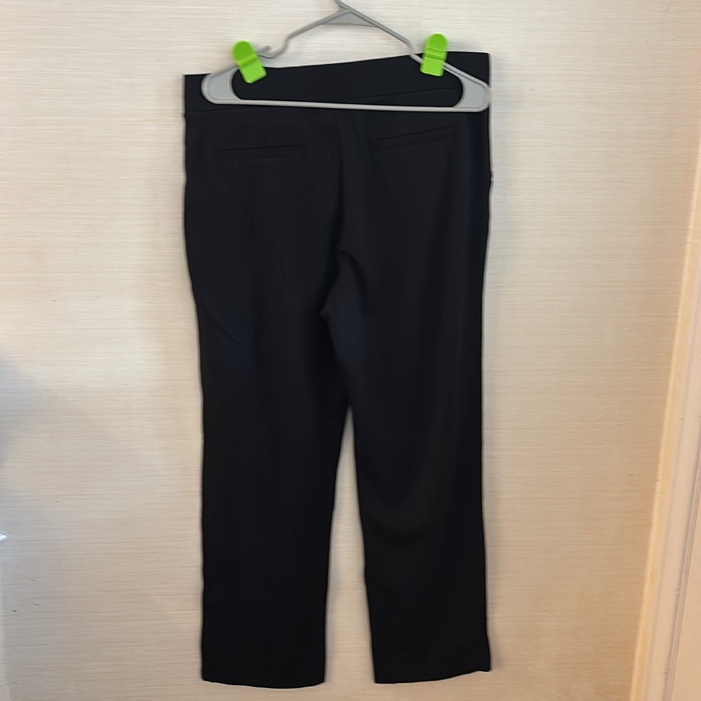 Women’s Pants - Picture 2 of 4